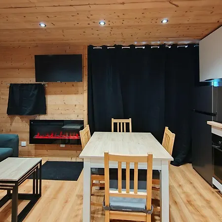 Apartment Somptueux Renove, 4 Pers., Au Pied Des Pistes - Fr-1-545-57