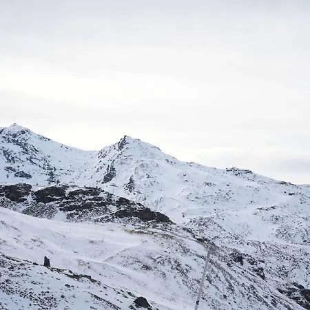 Somptueux Rénové, 4 Pers., Au Pied Des Pistes - Fr-1-545-57