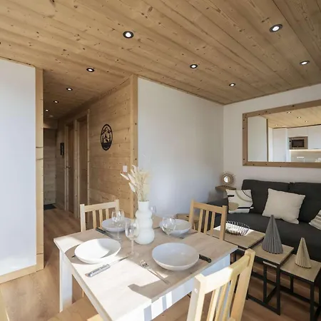 Apartamento Somptueux Rénové, 4 Pers., Au Pied Des Pistes - Fr-1-545-57 *