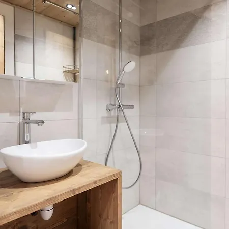 Apartamento Somptueux Rénové, 4 Pers., Au Pied Des Pistes - Fr-1-545-57 *