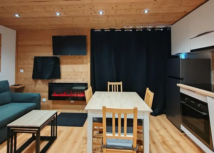 Daire Somptueux Renove, 4 Pers., Au Pied Des Pistes - Fr-1-545-57